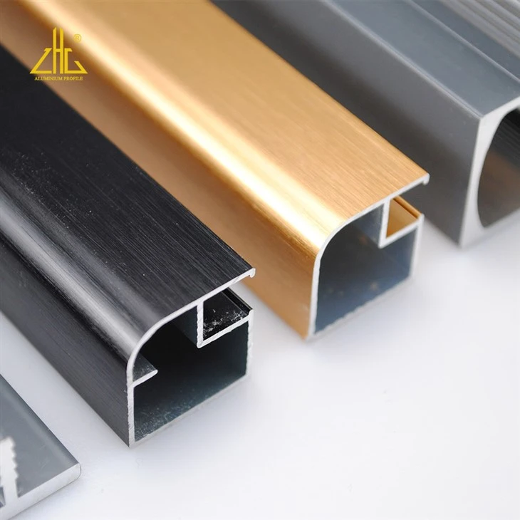 Perfil de aluminio del gabinete